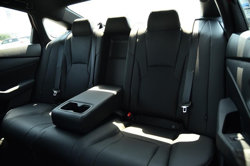 Honda Accord Hybrid Vehicle Image 23