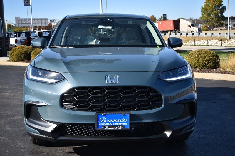 Honda HR-V Vehicle Image 04