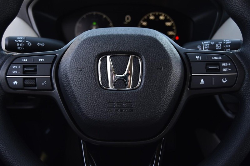 Honda HR-V Vehicle Image 19