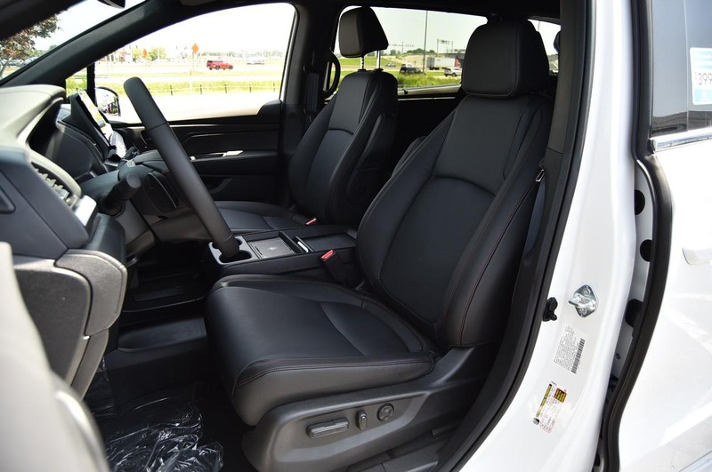 Honda Odyssey Vehicle Image 21