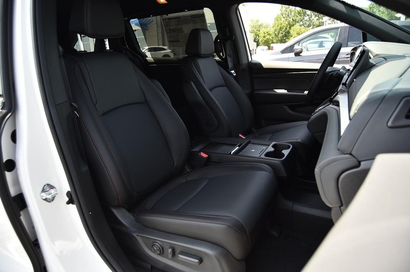 Honda Odyssey Vehicle Image 22