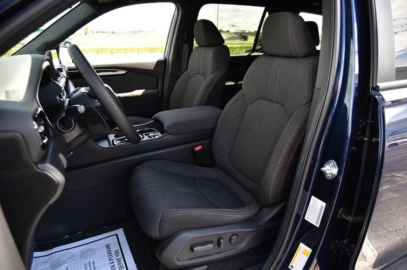 Honda Pilot Vehicle Image 18