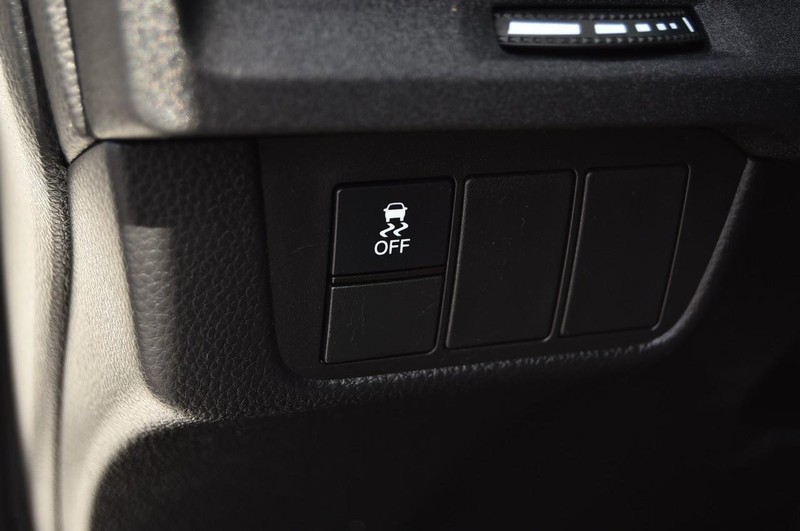 Honda CR-V Vehicle Image 09