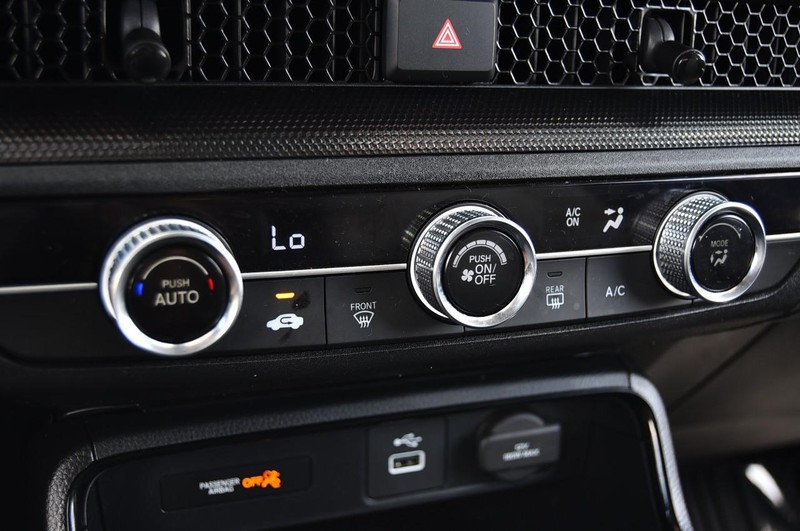 Honda CR-V Vehicle Image 13