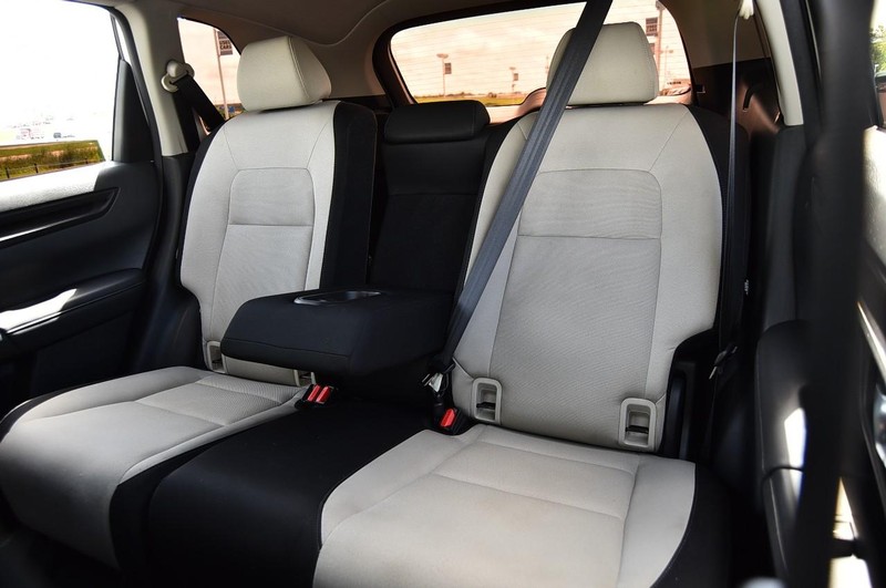 Honda CR-V Vehicle Image 20