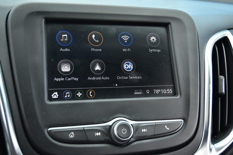Chevrolet Equinox Vehicle Image 13