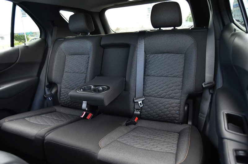 Chevrolet Equinox Vehicle Image 20