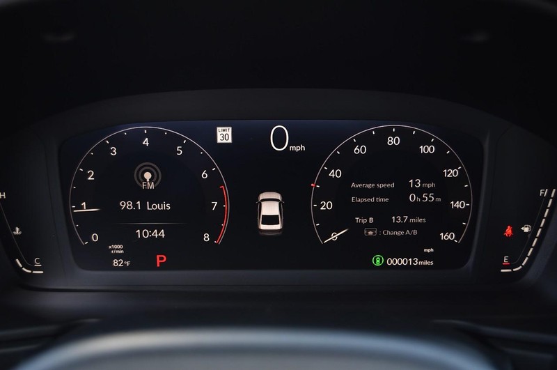 Honda Accord Sedan Vehicle Image 10