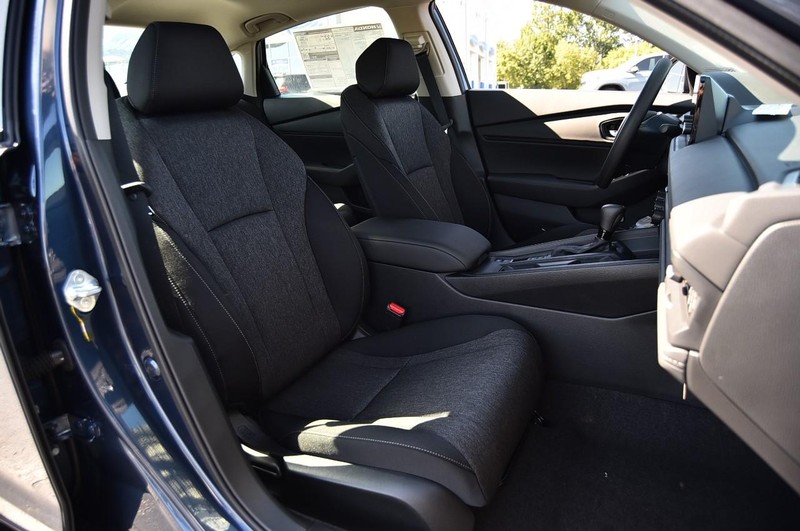 Honda Accord Sedan Vehicle Image 20