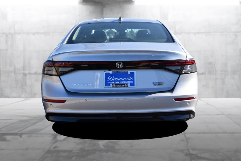 Honda Accord Hybrid Vehicle Image 06