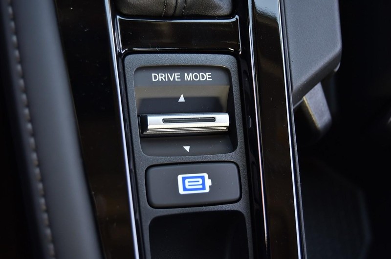 Honda Accord Hybrid Vehicle Image 18