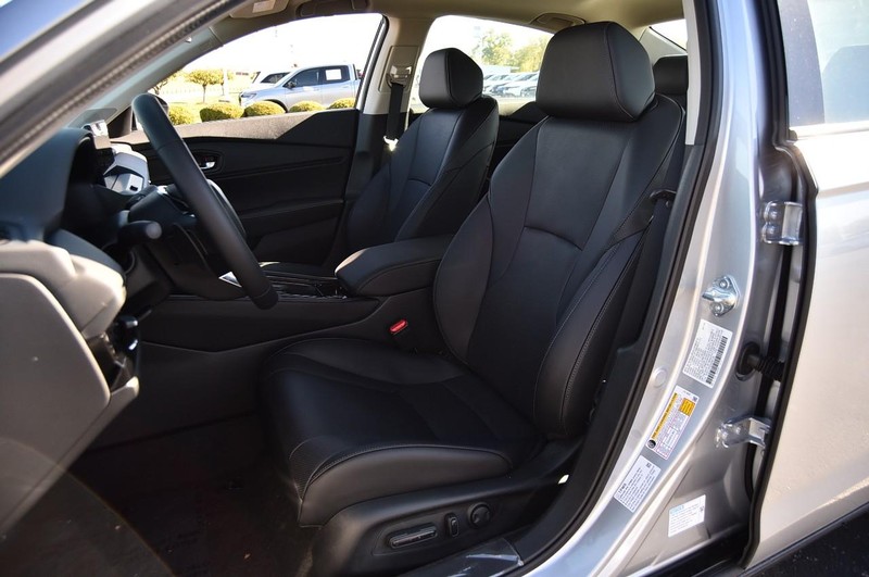 Honda Accord Hybrid Vehicle Image 21