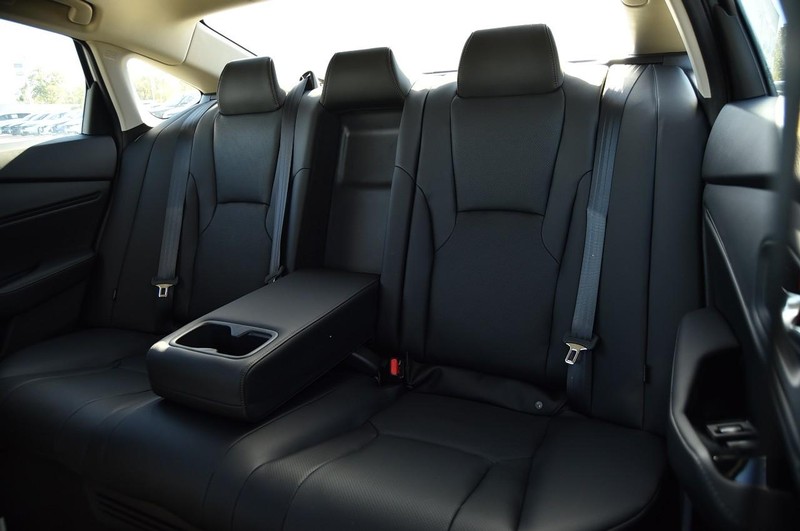 Honda Accord Hybrid Vehicle Image 24