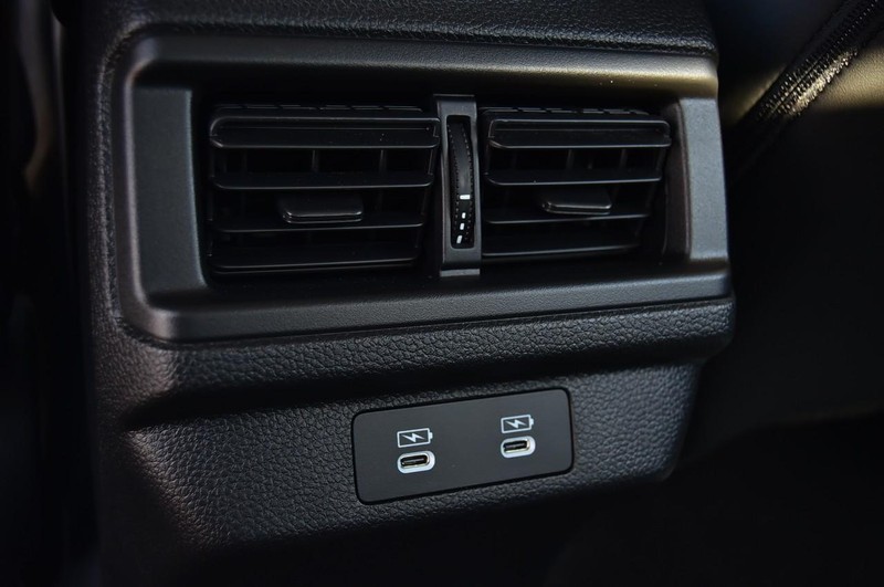 Honda Accord Hybrid Vehicle Image 25