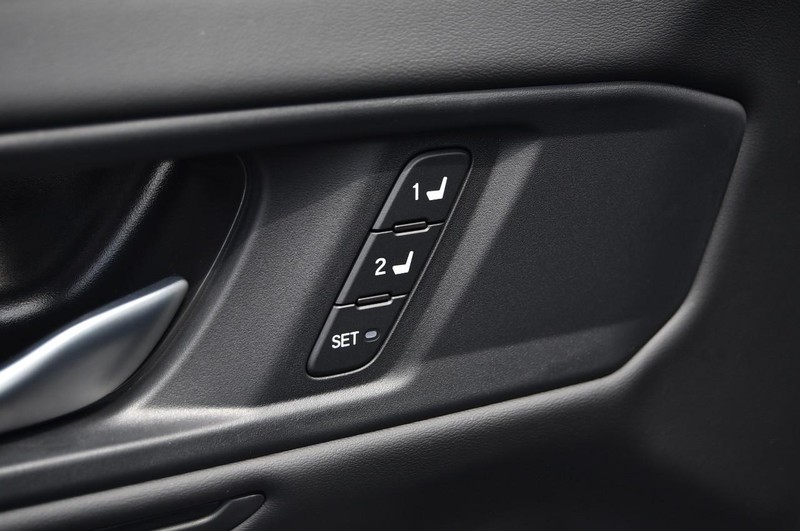 Honda Accord Hybrid Vehicle Image 09