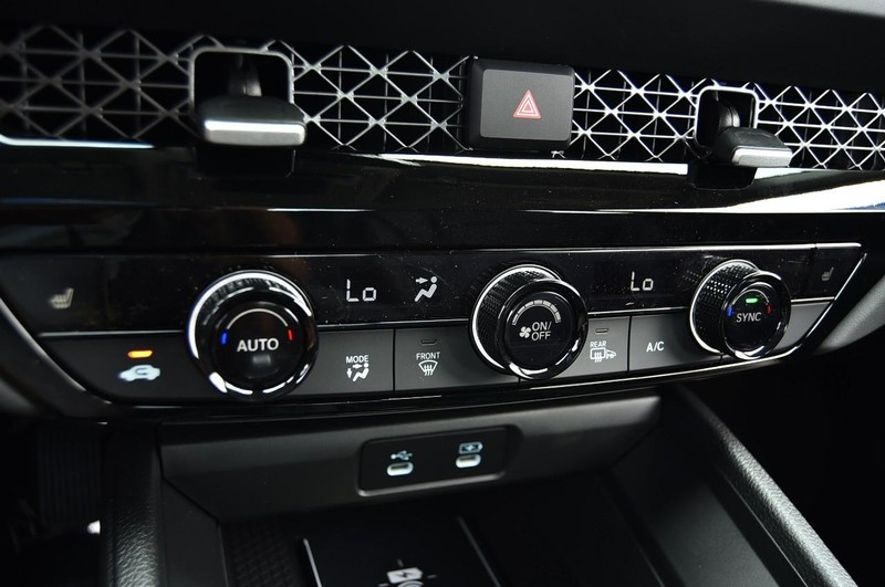 Honda Accord Hybrid Vehicle Image 14