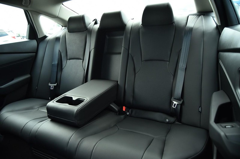 Honda Accord Hybrid Vehicle Image 23