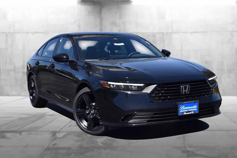 Honda Accord Hybrid Vehicle Image 02