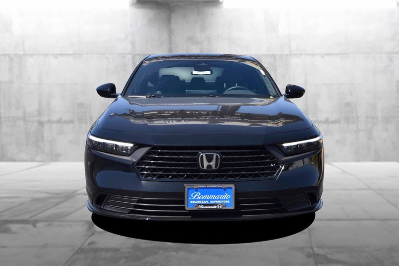 Honda Accord Hybrid Vehicle Image 04