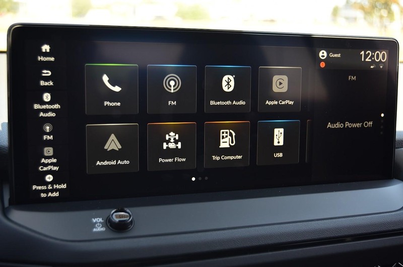 Honda Accord Hybrid Vehicle Image 13
