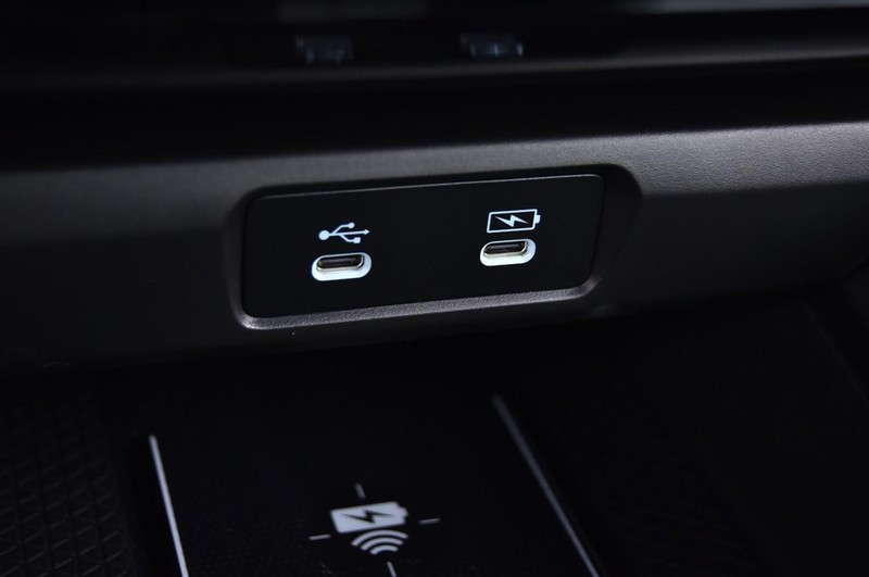 Honda Accord Hybrid Vehicle Image 15