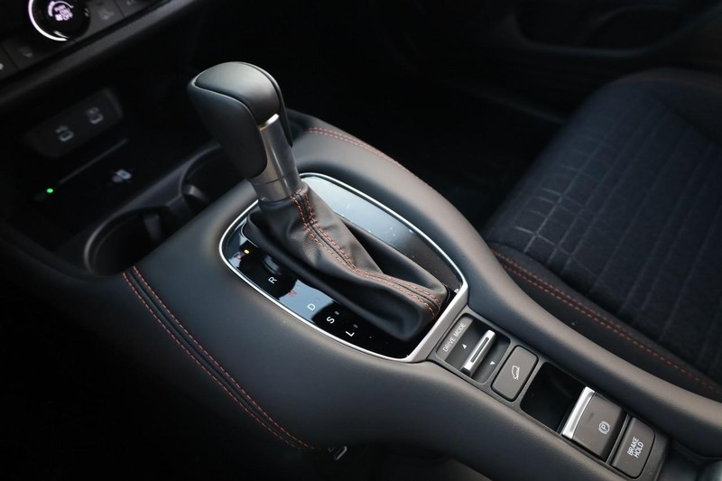 Honda HR-V Vehicle Image 14