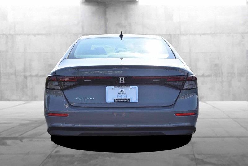 Honda Accord Sedan Vehicle Image 06