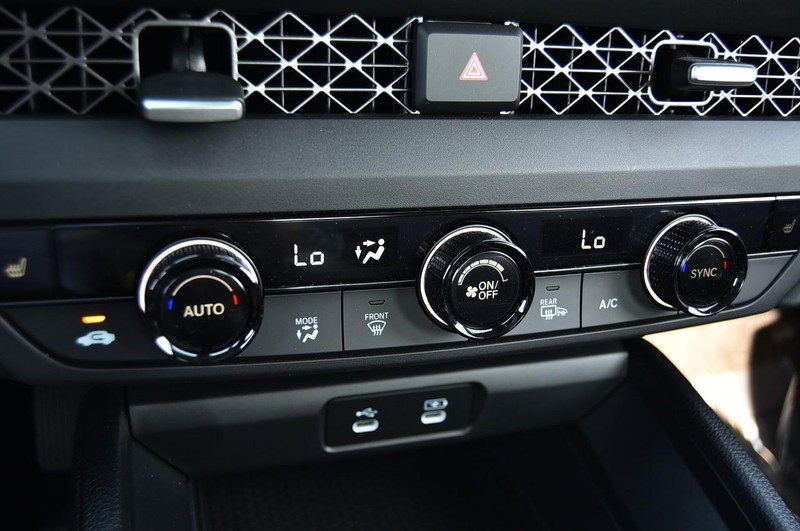Honda Accord Sedan Vehicle Image 13