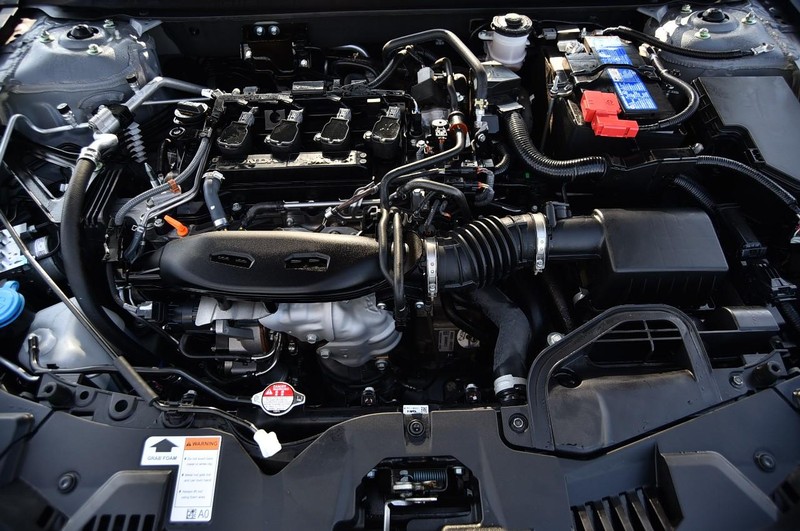 Honda Accord Sedan Vehicle Image 24