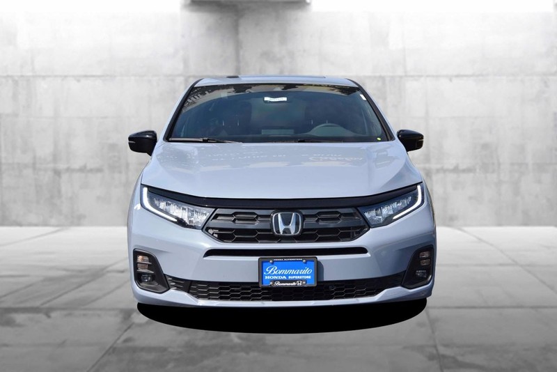 Honda Odyssey Vehicle Full-screen Gallery Image 4