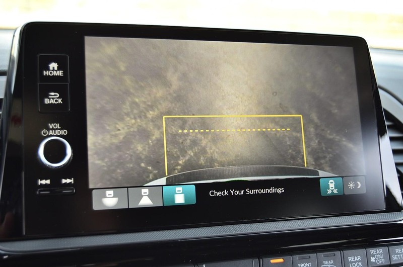 Honda Odyssey Vehicle Full-screen Gallery Image 15