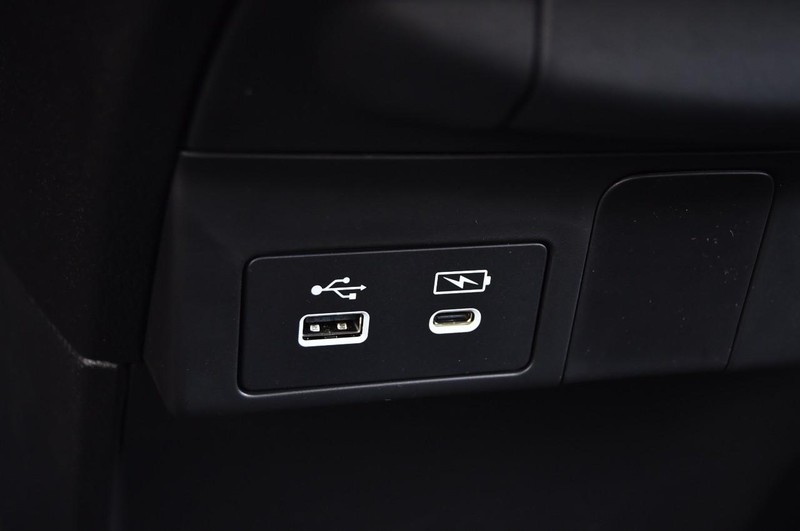 Honda Odyssey Vehicle Full-screen Gallery Image 19