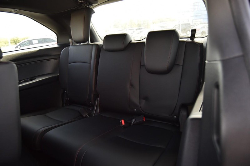 Honda Odyssey Vehicle Full-screen Gallery Image 30