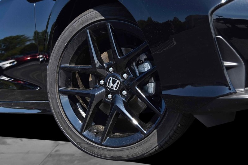 Honda Civic Sedan Hybrid Vehicle Image 03