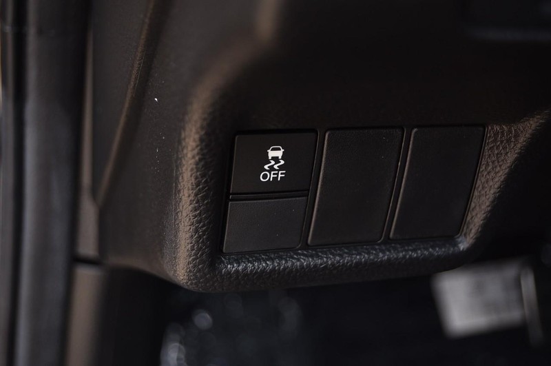 Honda Civic Sedan Hybrid Vehicle Image 11