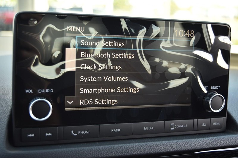 Honda Civic Sedan Hybrid Vehicle Image 14