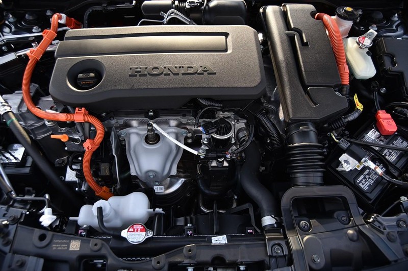 Honda Civic Sedan Hybrid Vehicle Image 25