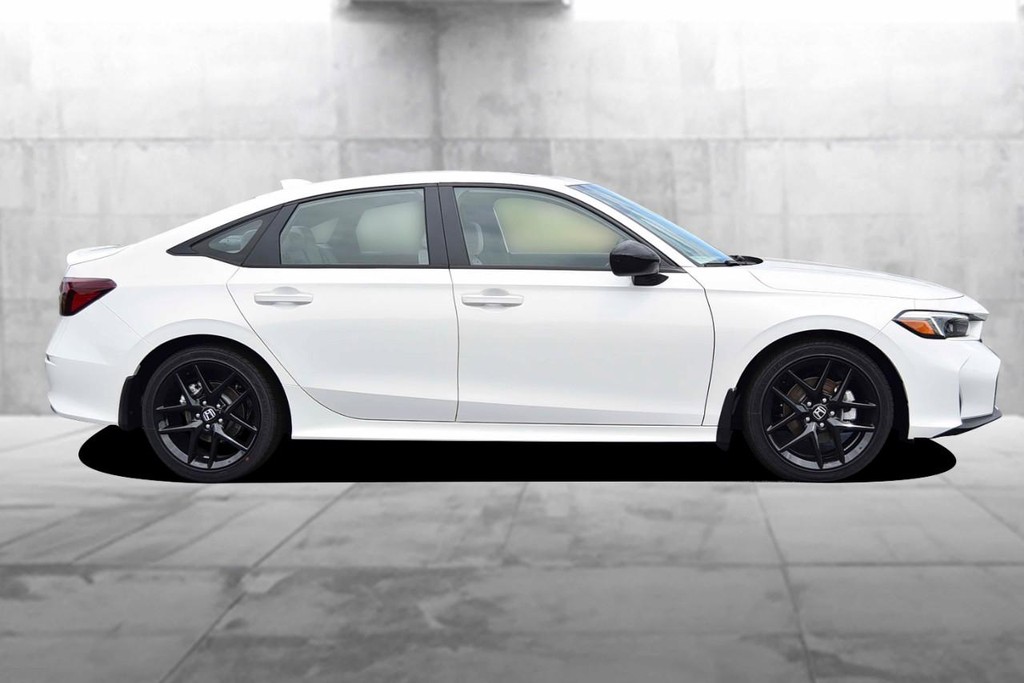 Honda Civic Sedan Hybrid Vehicle Image 05