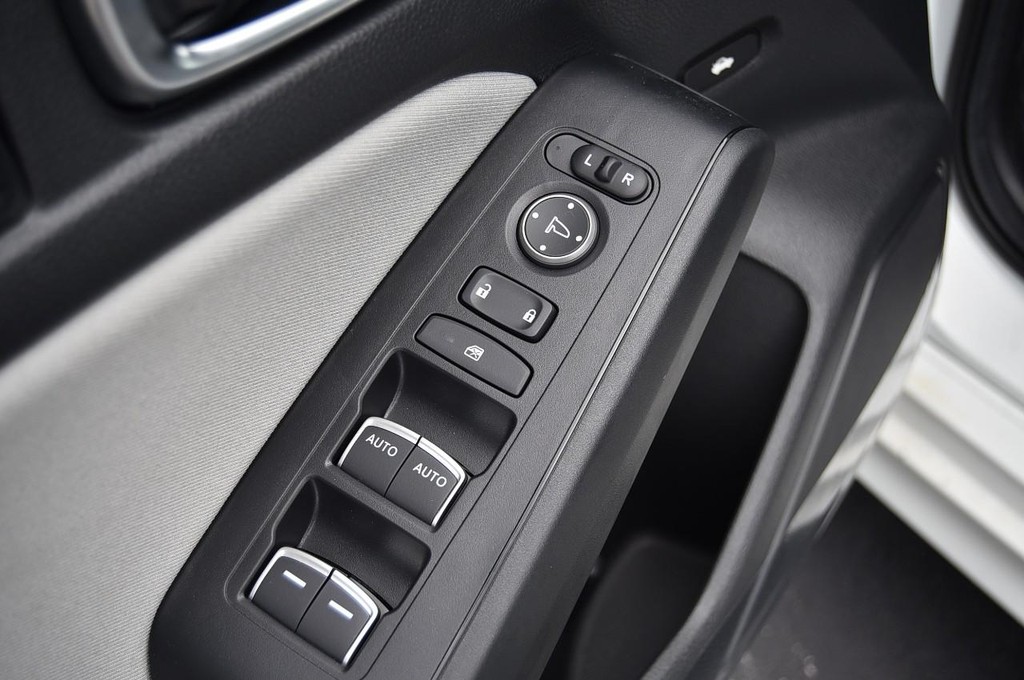 Honda Civic Sedan Hybrid Vehicle Image 08