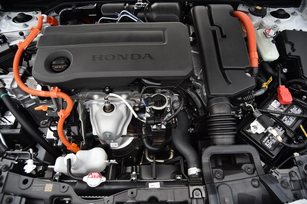 Honda Civic Sedan Hybrid Vehicle Image 25