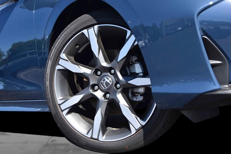 Honda Civic Sedan Hybrid Vehicle Image 03