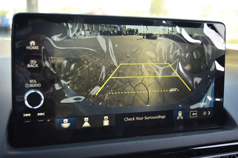 Honda Civic Sedan Hybrid Vehicle Image 13