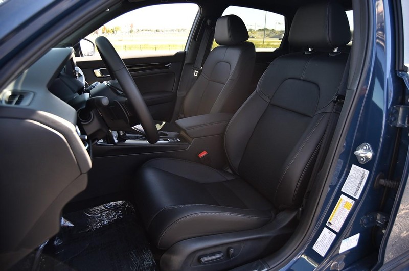 Honda Civic Sedan Hybrid Vehicle Image 21