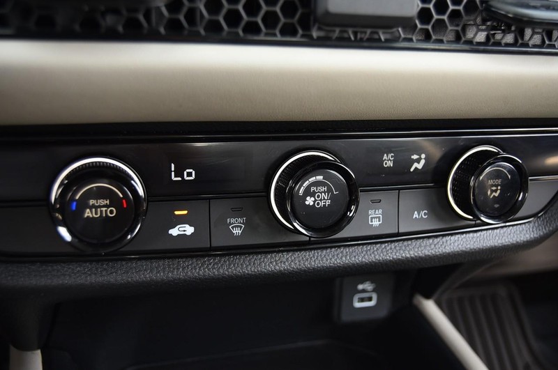 Honda HR-V Vehicle Image 13