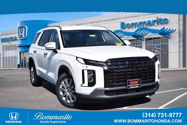 2024 Hyundai Palisade SEL at Frazier Automotive in Hazelwood MO