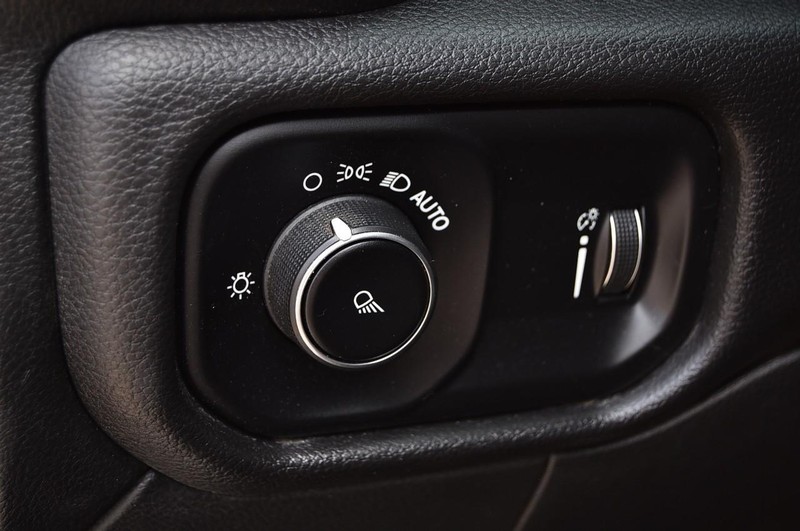 Ram 2500 Vehicle Image 10