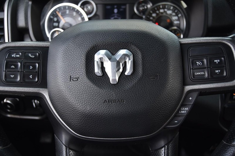 Ram 2500 Vehicle Image 19