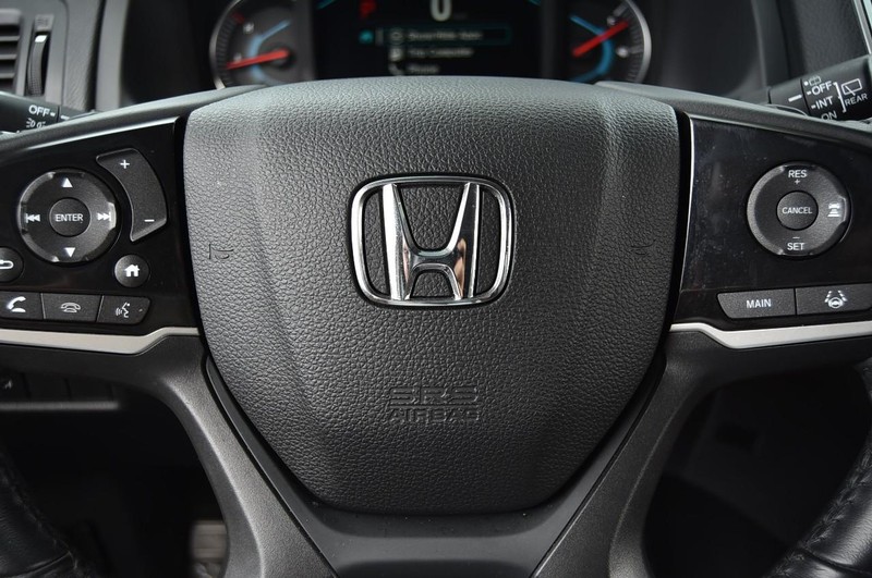 Honda Pilot Vehicle Image 22