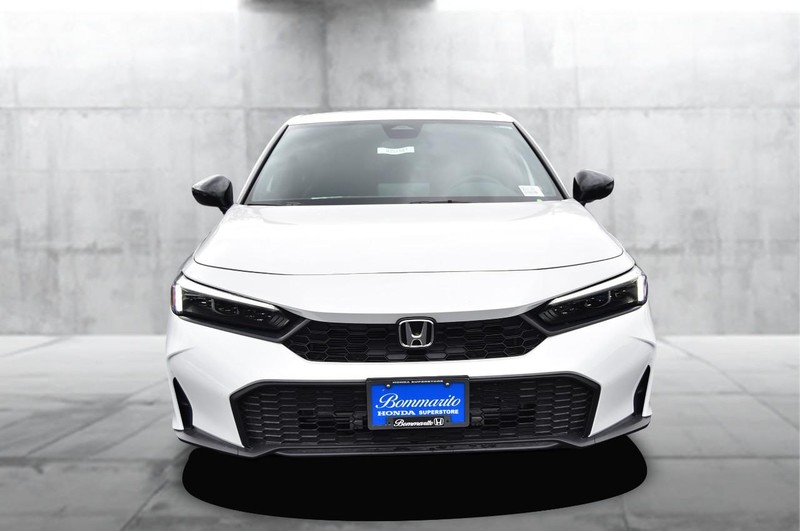 Honda Civic Hatchback Vehicle Image 04