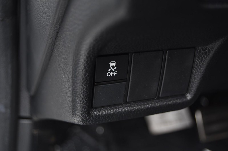 Honda Civic Hatchback Vehicle Image 10